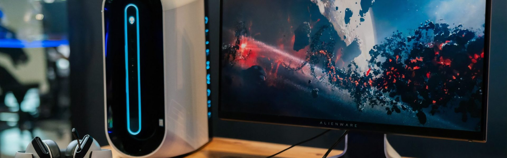 alienware-Hpaq-kBcYHk-unsplash